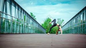 掘金加时险绝杀76人，火箭逆袭太阳，稳坐联盟第一的雷霆翻车，西部最新排名诞生