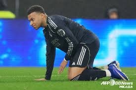 步行者大胜奇才！哈利伯顿对奇才替补席做哭泣的动作